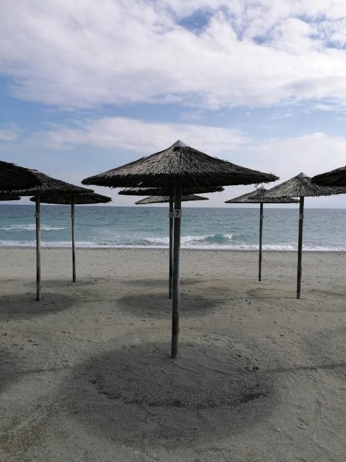 شقة Don Bazilio Seahouse ليبتوكاريا المظهر الخارجي الصورة